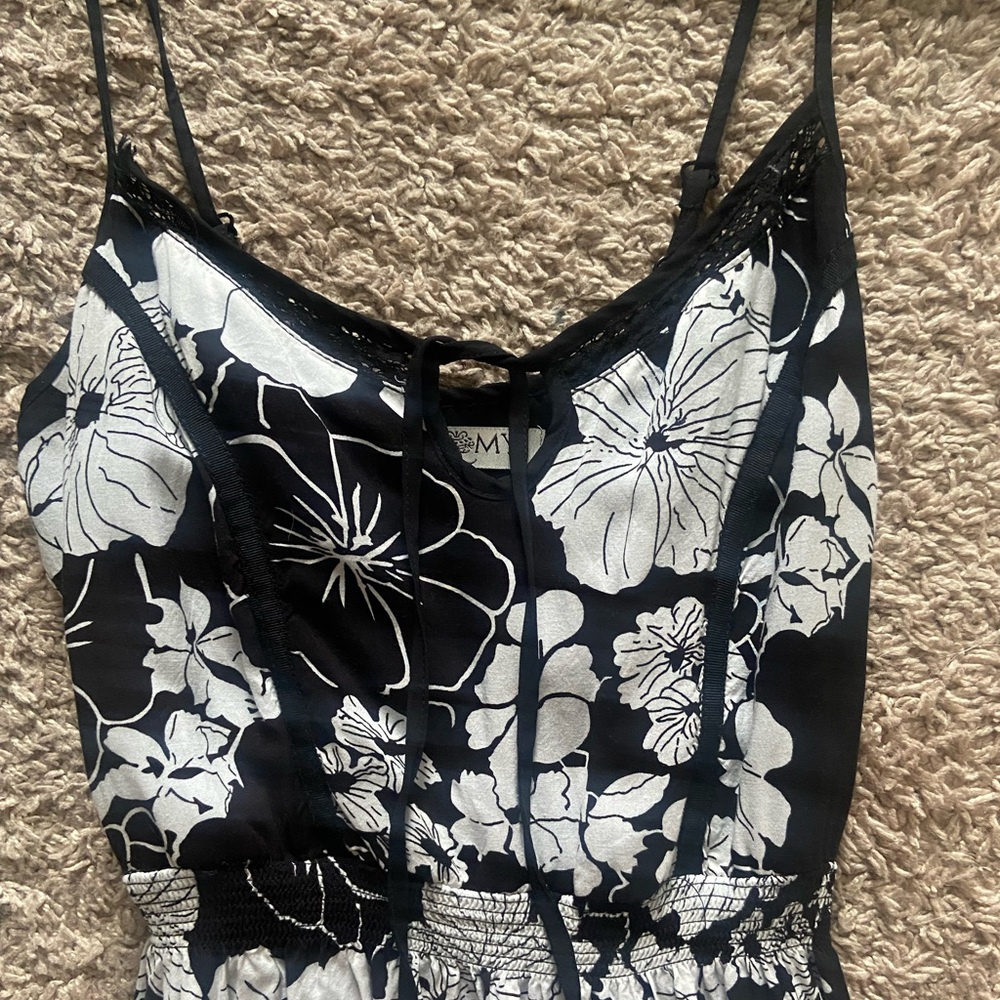 Romy Hibiscus Flower Design Spaghetti Strap Front Tie Dress - Picture 3 of 8